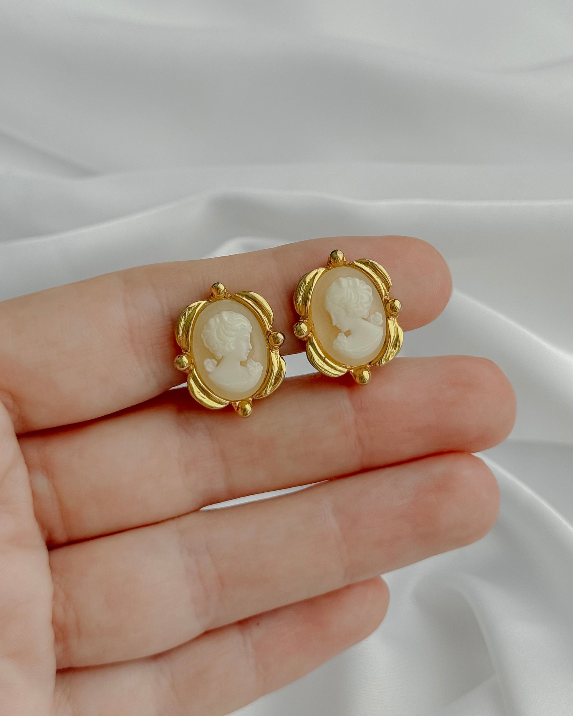 Klipsy Napier - Vintage Stories