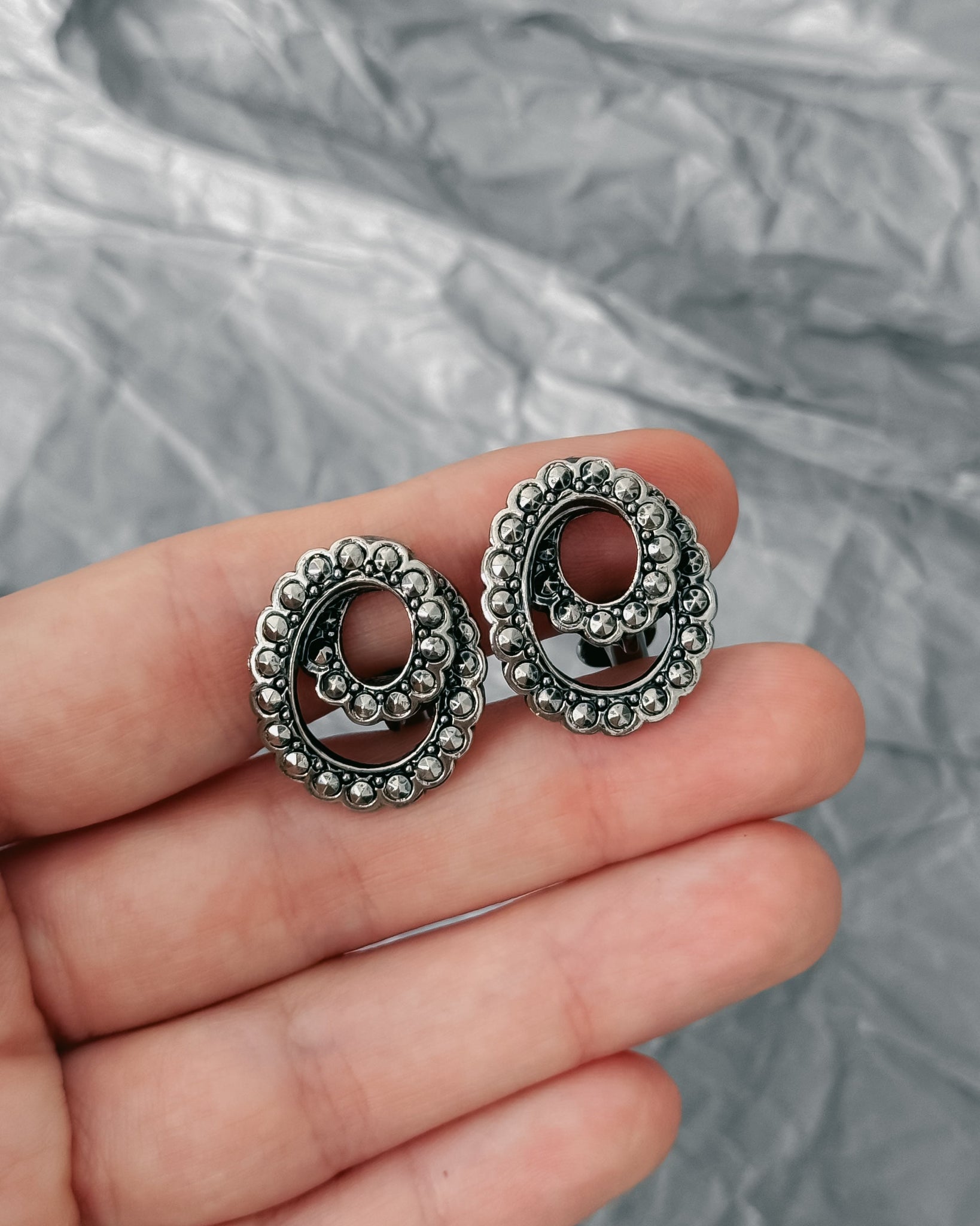 Klipsy Avon - Vintage Stories