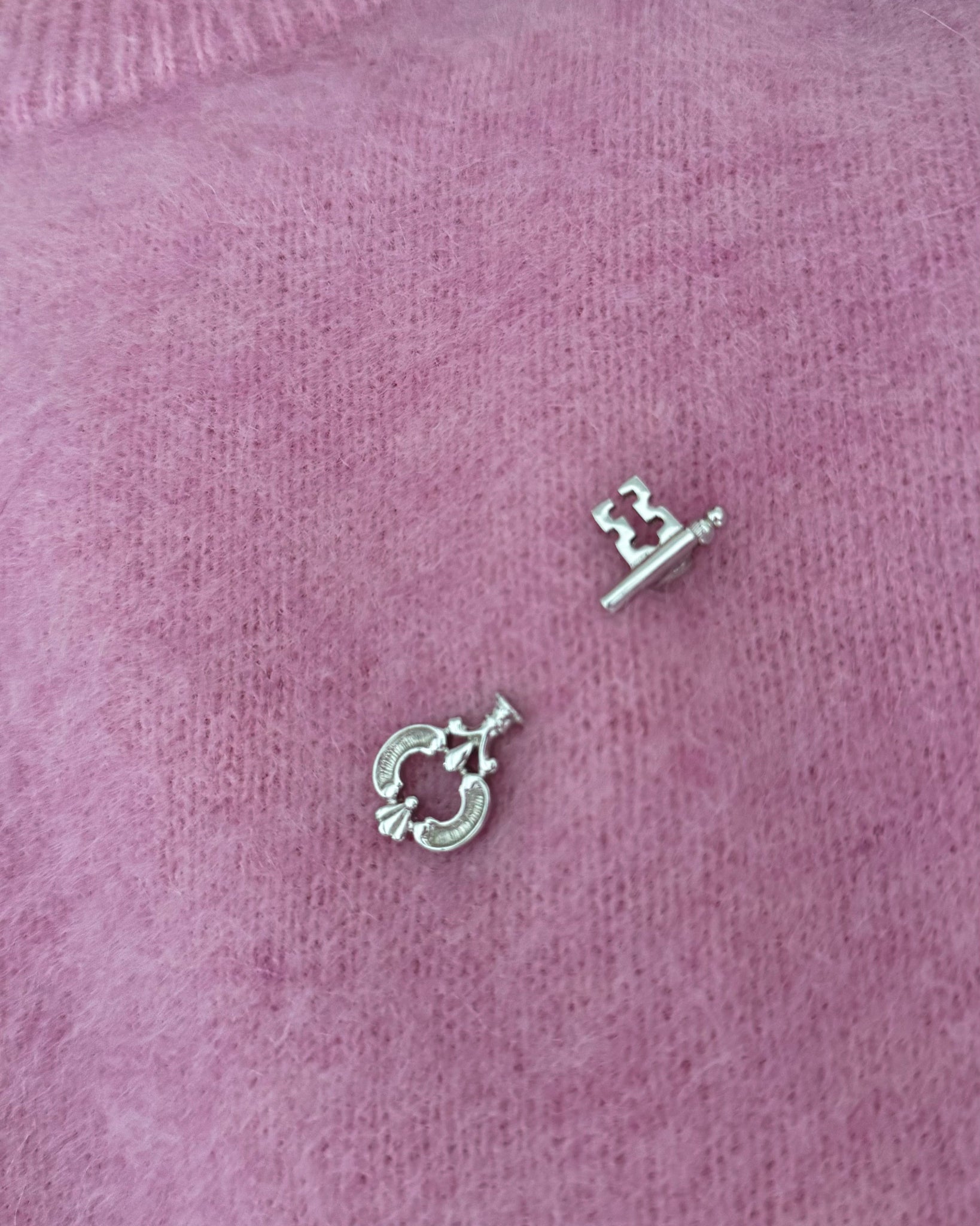 Broszka Avon - Vintage Stories