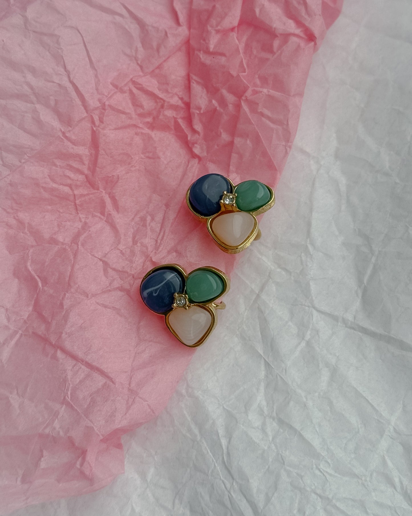 Klipsy Avon - Vintage Stories