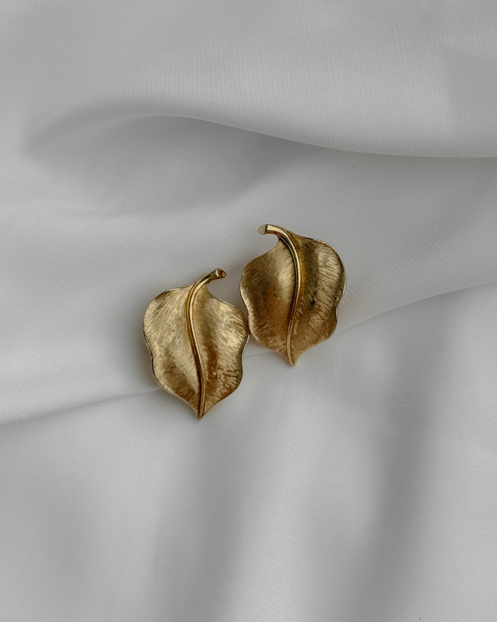 Klipsy Crown Trifari - Vintage Stories