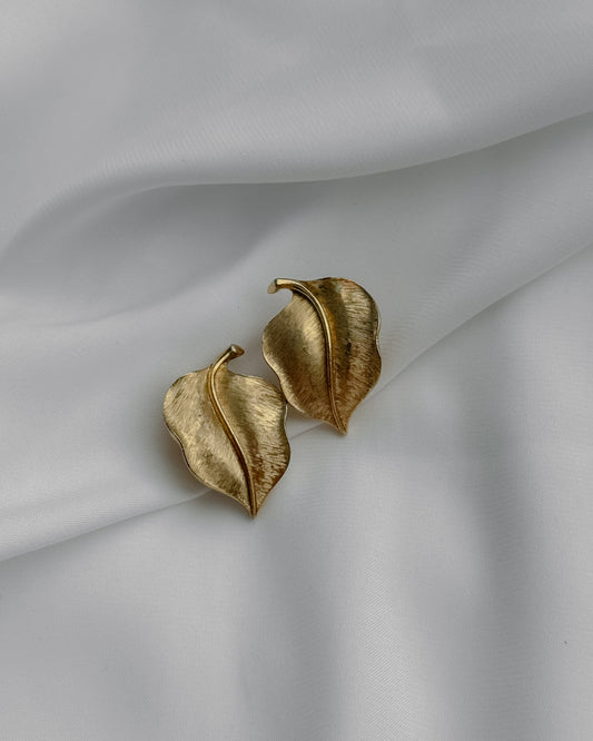 Klipsy Crown Trifari - Vintage Stories