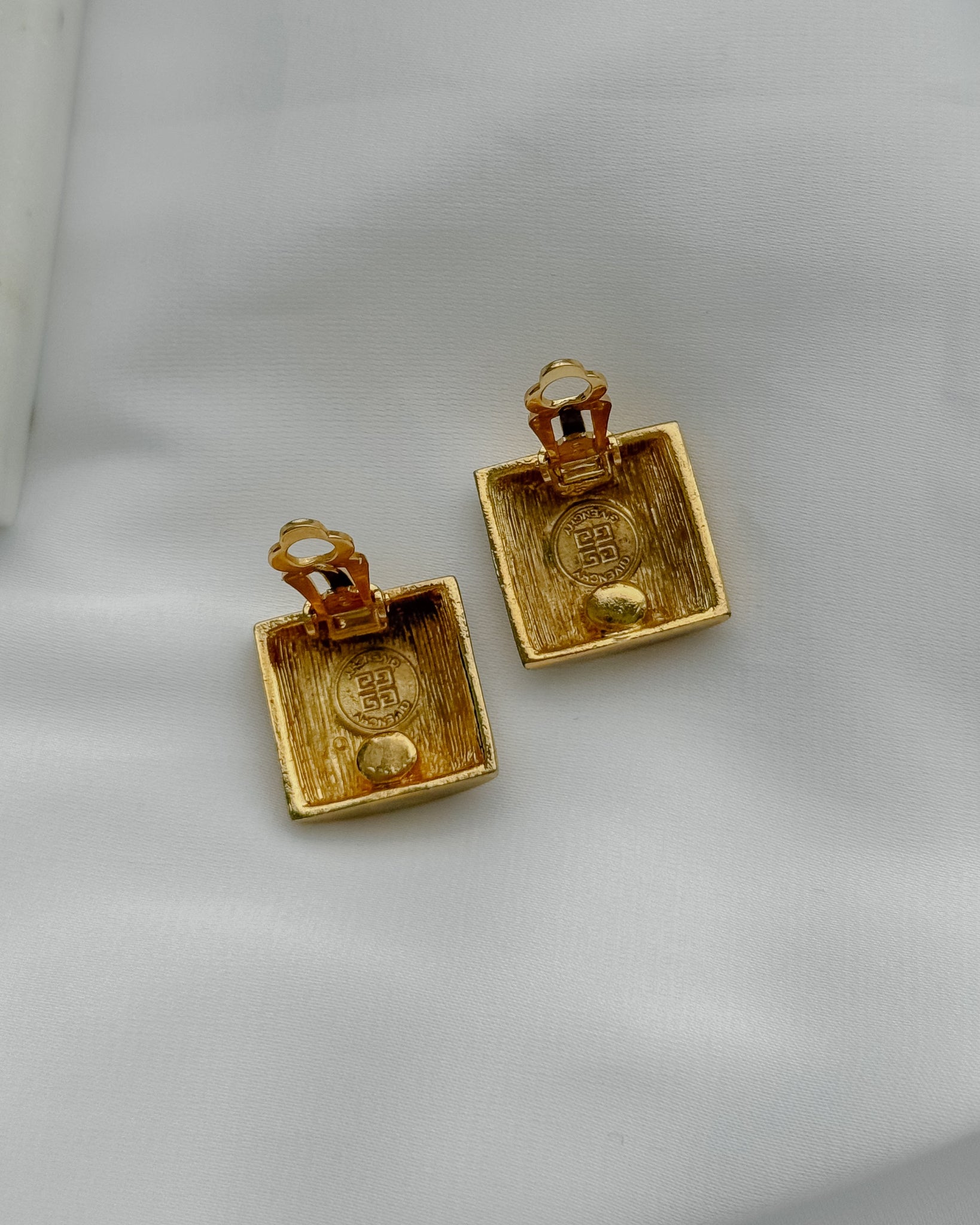 Klipsy Givenchy - Vintage Stories